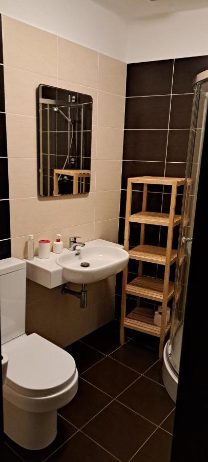 Penzion A Restaurace U Baby Subrovy Otel Kokorin Dış mekan fotoğraf