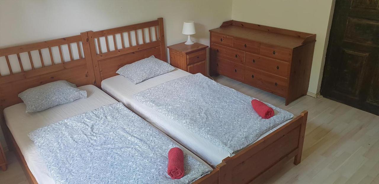 Penzion A Restaurace U Baby Subrovy Otel Kokorin Dış mekan fotoğraf